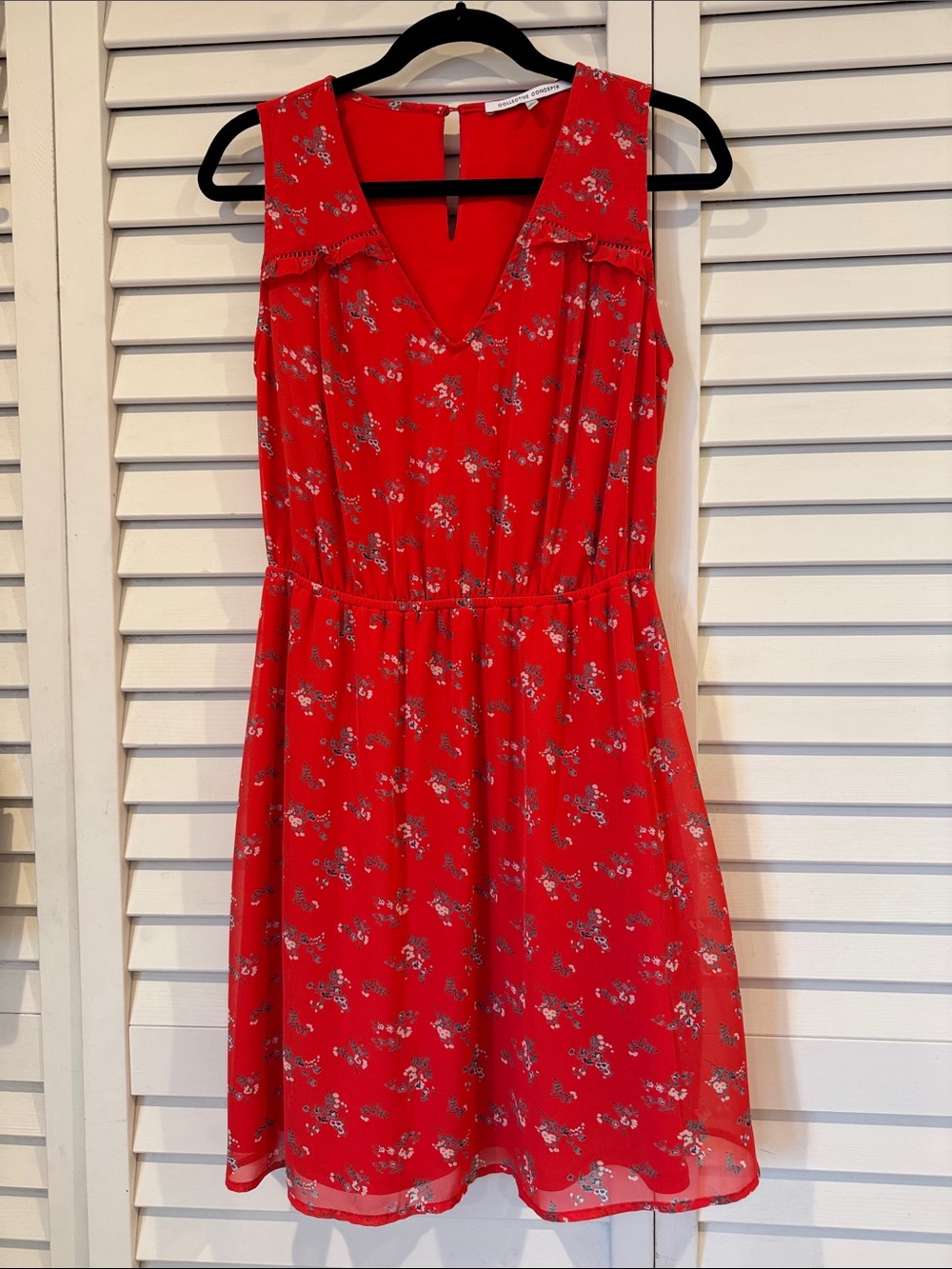 Collective Concepts Red Floral V-Neck Mini Dress